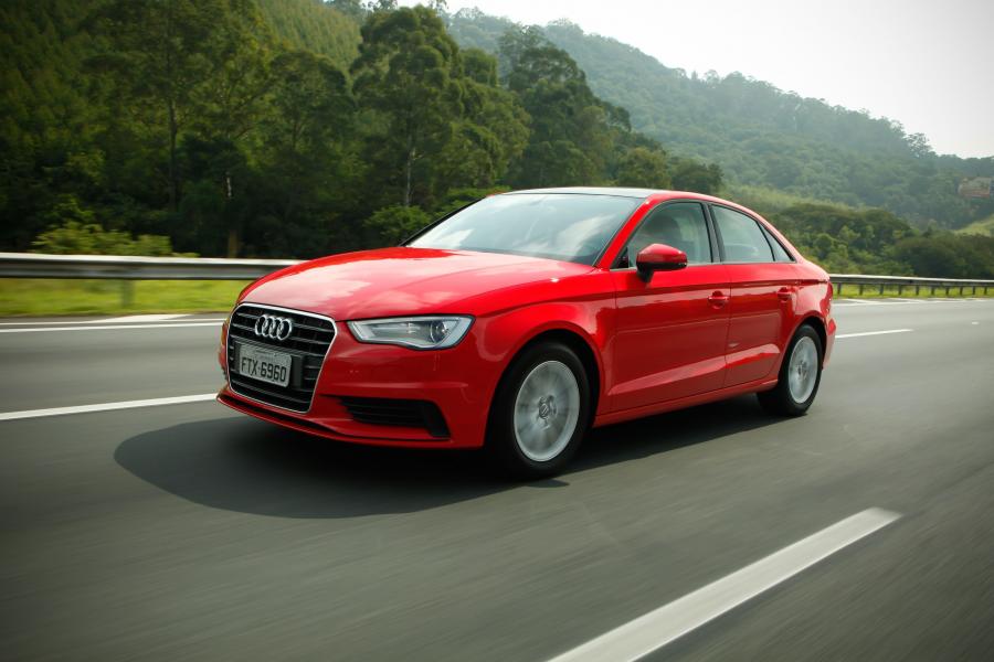  Audi A3 Sedan 1.4 T (8V) 2014 года  (LA) (фото 17 из 19)
